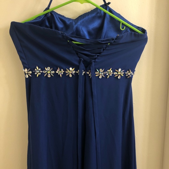 Prom Dess - Picture 2 of 2